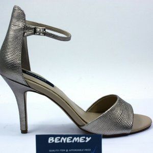 White House Black Market Women Heels Size 8M Pump Simona Gold Open Toe